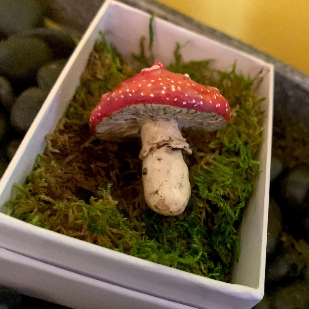 Realistic Amanita mushroom earrings/necklace/ornaments